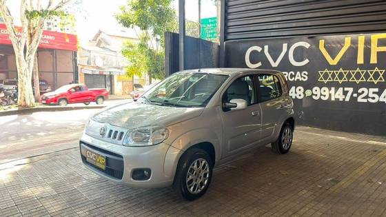 FIAT UNO 1.0 EVO VIVACE 8V FLEX 4P MANUAL FIAT UNO 1.0 EVO VIVACE 8V FLEX 4P MANUAL